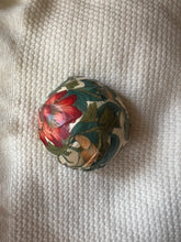 Load image into Gallery viewer, Signaure Fragrance Foaming Bath Drops