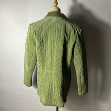 Load image into Gallery viewer, Kelly Spring Green Quilted Suede Jacket Medium