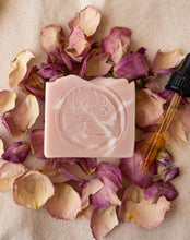Load image into Gallery viewer, Rosa Rosehip & Geranium Signature Handcrafted Palm Oil Free Soap