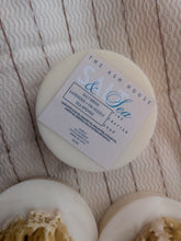 Load image into Gallery viewer, Salt & Sea Soleseife Brine Sea Sponge Soap