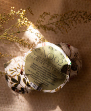 Load image into Gallery viewer, Signature Fragrance Foaming Bath Drops