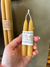 Load image into Gallery viewer, Beeswax Chime Taper Candles