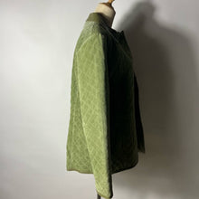 Load image into Gallery viewer, Kelly Spring Green Quilted Suede Jacket Medium