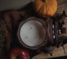 Load image into Gallery viewer, September in Salem Candles
