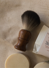 Load image into Gallery viewer, Badger Hair Shave Brush UK
