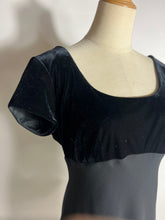 Load image into Gallery viewer, Poe Velvet Bodice V-Back Black Dress
