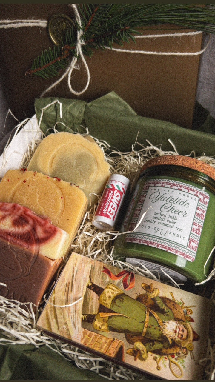 Yuletide Cheer Gift Box