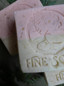 Jewelweed & Oatmeal Poison Ivy & Insect Bite Soothing Soap