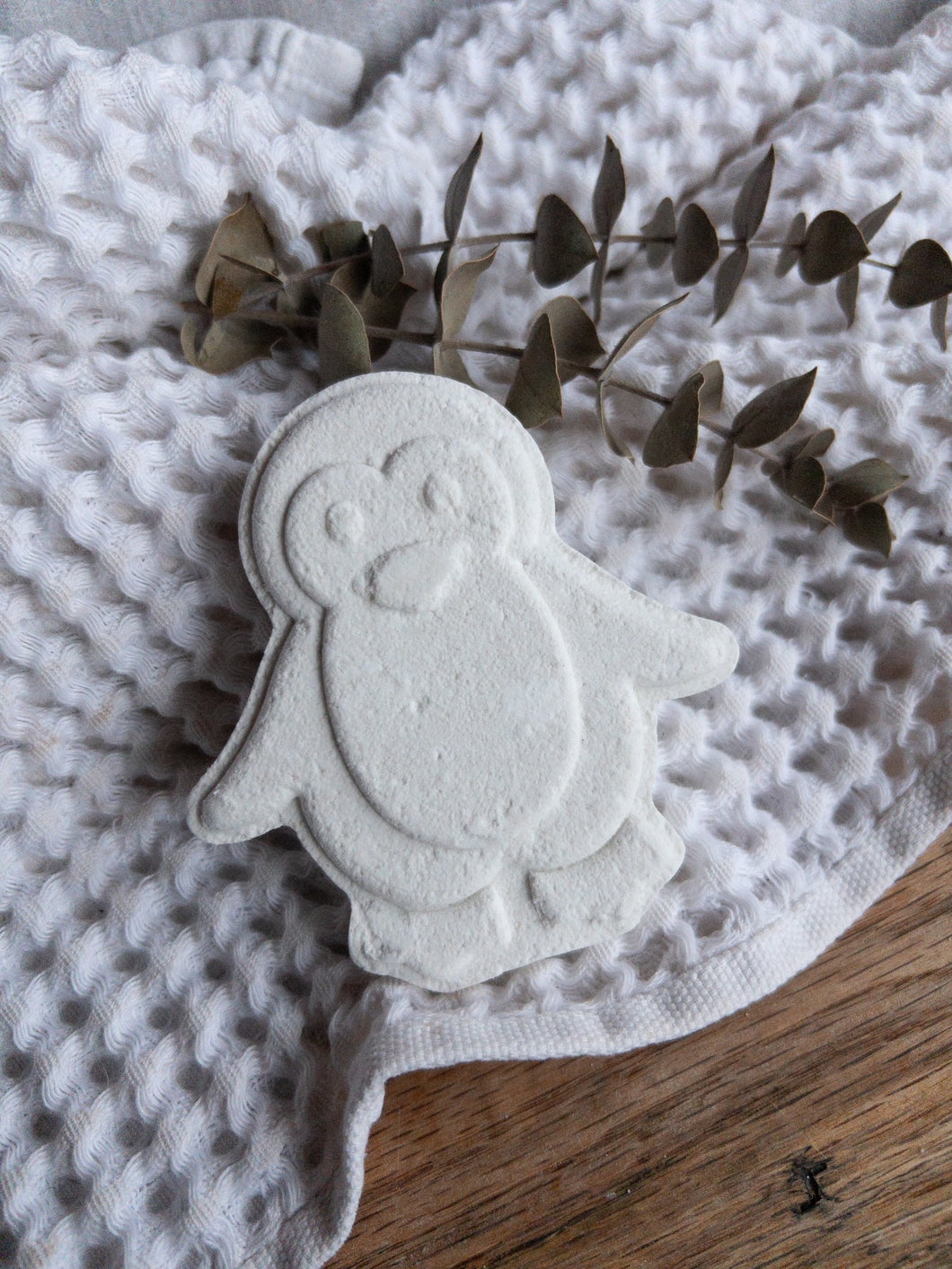 Calm Penguin Holiday Bath Bomb