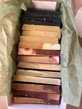 Load image into Gallery viewer, Holiday Guest Soap 12 Pack
