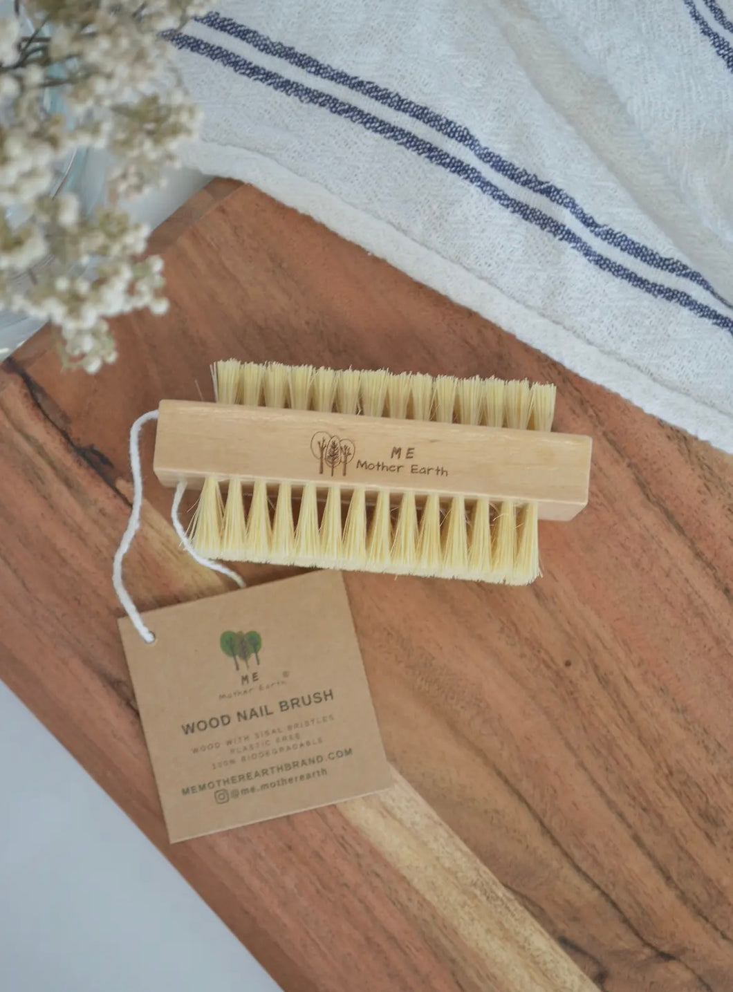 Sisal & Wood Nail Brush