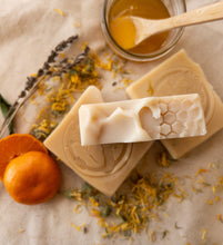 Load image into Gallery viewer, Hive Honey &amp; Calendula Handcrafted Soap

