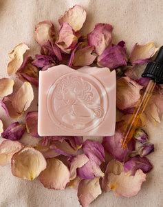 Rosa Rosehip & Geranium Signature Handcrafted Palm Oil Free Soap
