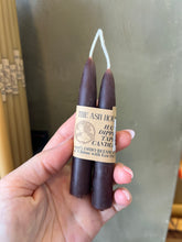 Load image into Gallery viewer, Beeswax Chime Taper Candles
