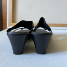 Load image into Gallery viewer, 90s Y2K Contessa Strappy Slip On Sandals with Wedge 8
